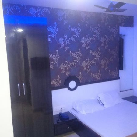 Prince International Navi Mumbai Exterior foto